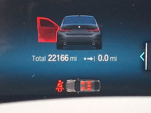 Certified 2023 BMW 330i xDrive Sedan w/ Convenience Package image 22