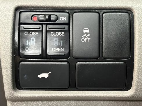 Used 2013 Honda Odyssey EX-L image 29
