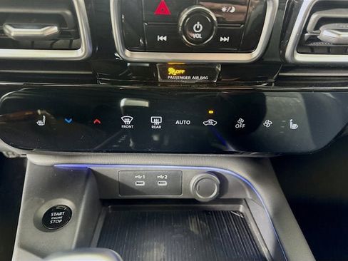 New 2026 Nissan Sentra SV image 13