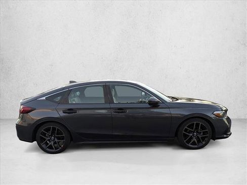 Certified 2023 Honda Civic Sport Touring image 4