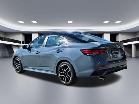 Used 2024 Nissan Sentra SR image 4