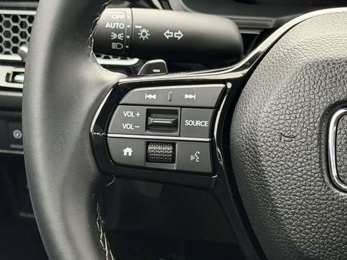 Used 2025 Honda Civic Sport image 17