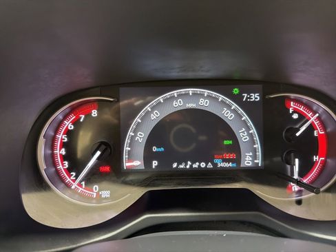 Used 2025 Toyota RAV4 XLE AWD/4WD image 23