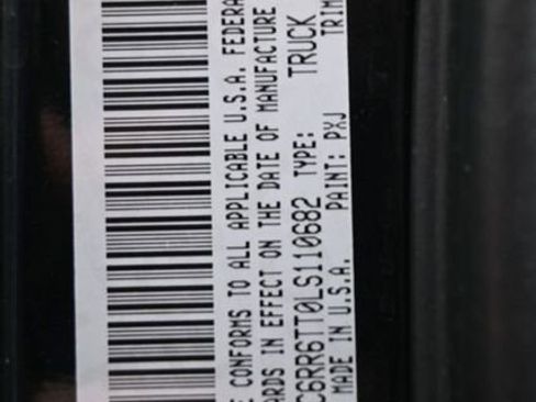 Used 2020 RAM 1500 Classic SLT RWD image 28