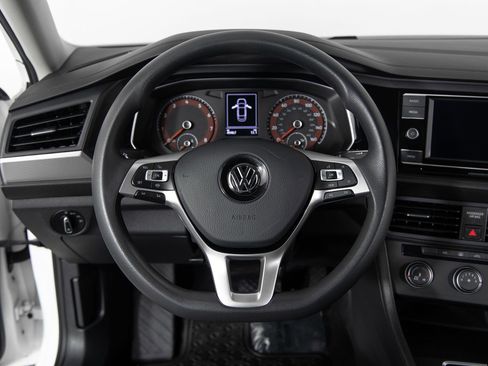 Used 2021 Volkswagen Jetta S w/ Driver Assistance Package image 28