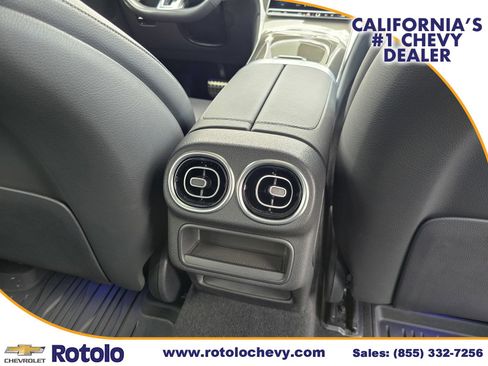 Used 2025 Mercedes-Benz GLC 43 AMG 4MATIC image 20