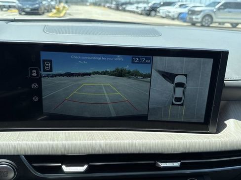 New 2025 Hyundai Sonata Limited image 19