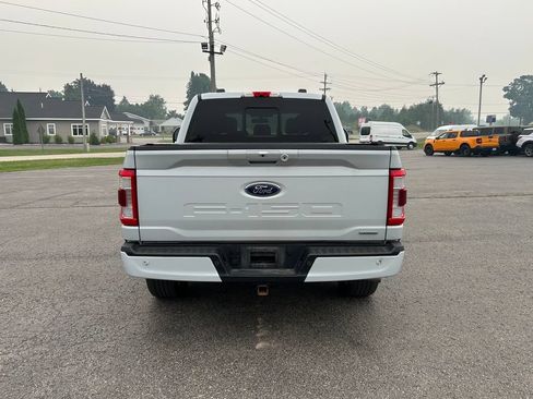 Used 2022 Ford F150 Lariat w/ Equipment Group 502A High AWD/4WD image 4