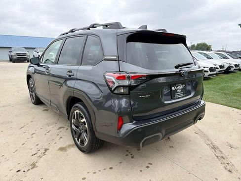 Used 2025 Subaru Forester Limited AWD/4WD image 4