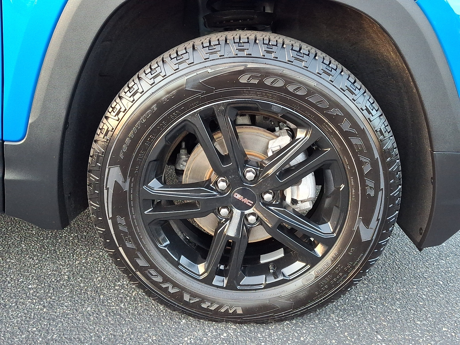 Used 2024 GMC Terrain AT4 w/ Infotainment Package II AWD/4WD image 8