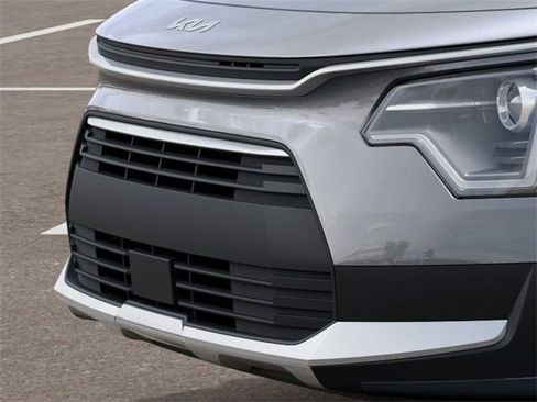 New 2025 Kia Niro EX FWD image 12