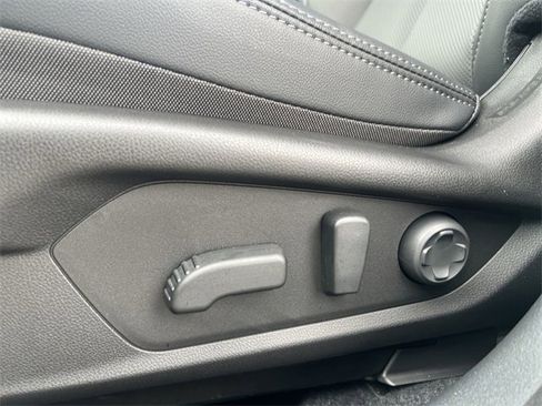 New 2026 Subaru Outback Touring XT image 30