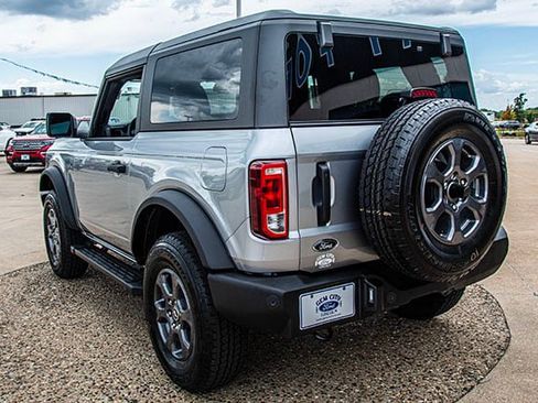 New 2024 Ford Bronco Big Bend image 3