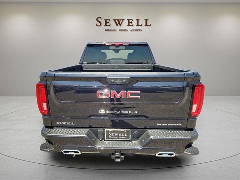 Used 2026 GMC Sierra 1500 Denali AWD/4WD image 4