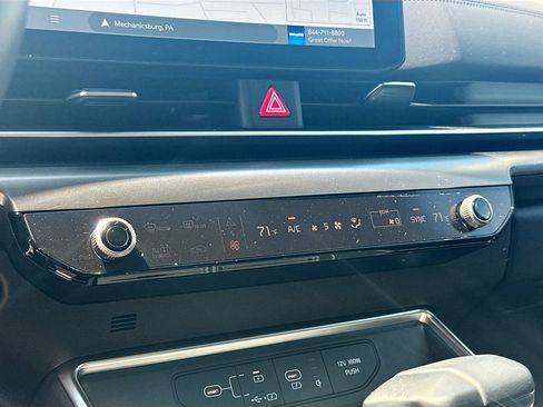 Certified 2026 Kia Carnival SX Prestige FWD image 19