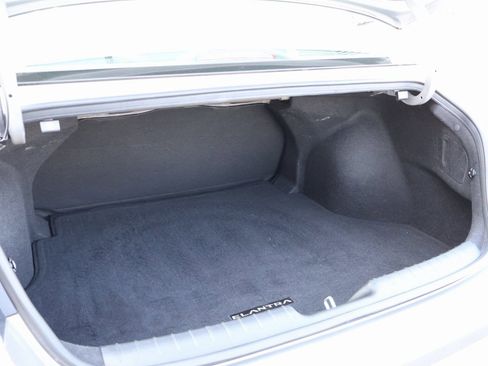 Used 2021 Hyundai Elantra SEL w/ Convenience Package image 16