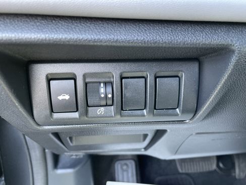 Used 2021 Subaru Legacy Limited w/ Popular Package #2 image 12