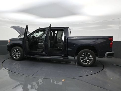 Used 2023 Chevrolet Silverado 1500 LT RWD image 30