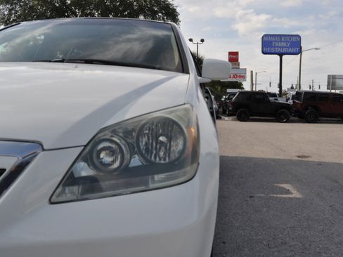 Used 2005 Honda Odyssey EX image 36