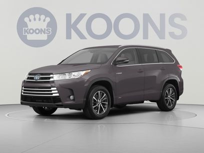 Used 2017 Toyota Highlander XLE