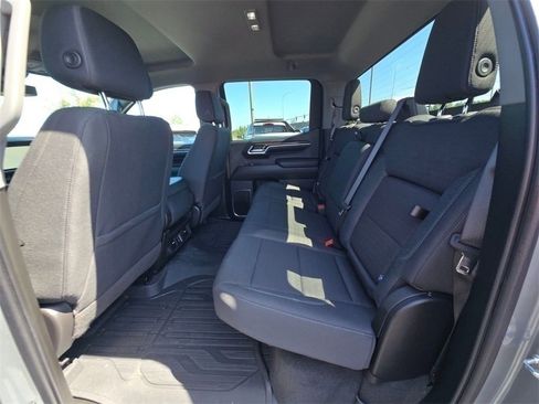 Used 2024 GMC Sierra 1500 Elevation w/ LPO, Elevation Black Package image 12