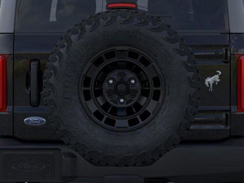 New 2026 Ford Bronco 2-Door image 24