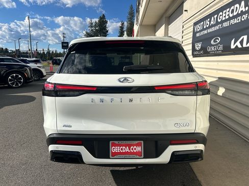 Used 2023 INFINITI QX60 Luxe AWD/4WD image 5