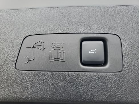 New 2026 Lincoln Corsair Premiere image 30