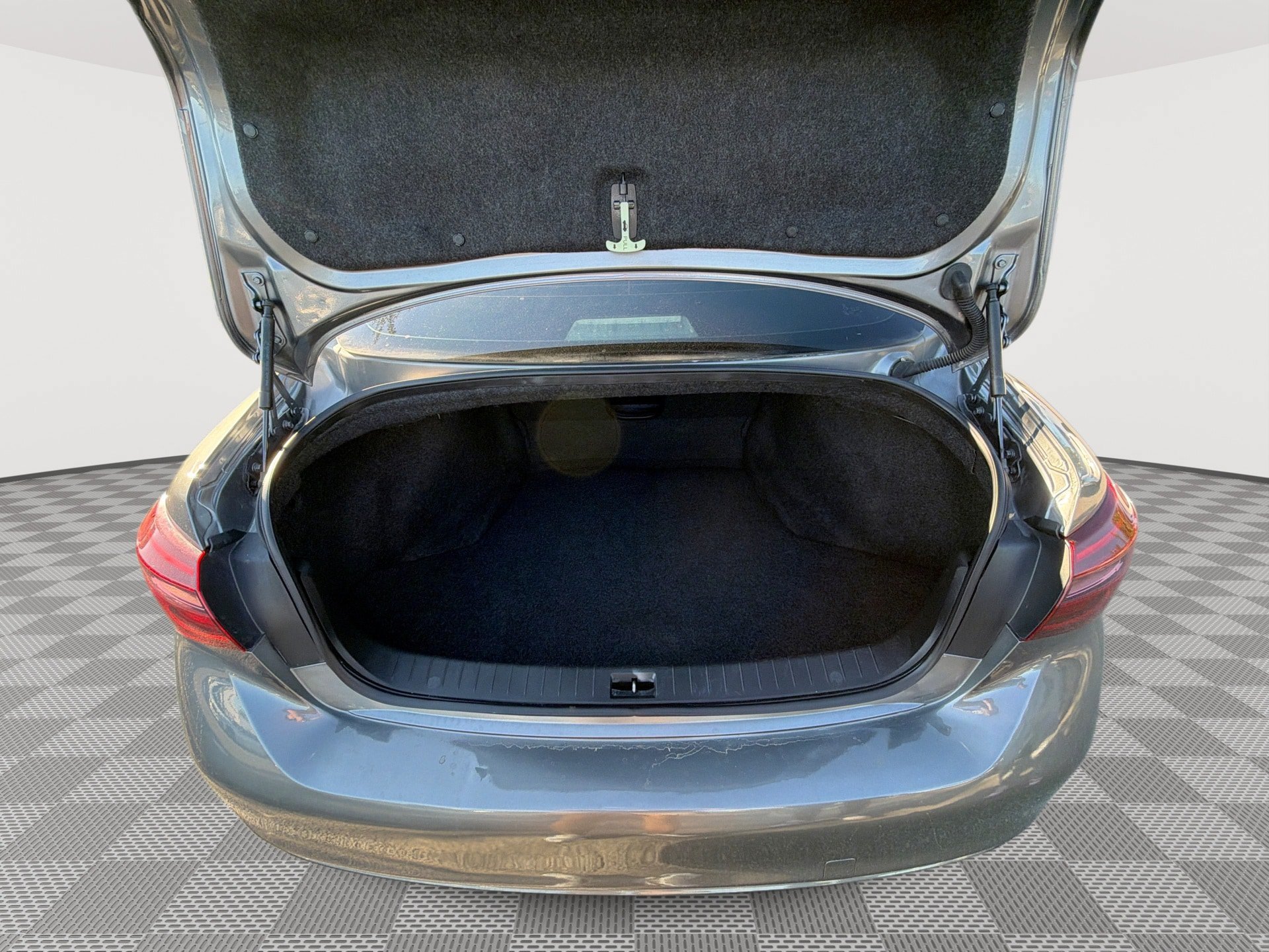 Used 2020 INFINITI Q50 Luxe RWD image 21