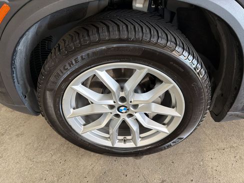 Used 2019 BMW X5 xDrive40i AWD/4WD image 11