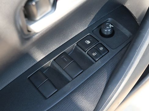 Used 2026 Toyota Corolla SE FWD image 24