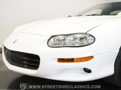 Used 2001 Chevrolet Camaro Z28 w/ Preferred Equipment Group image 7