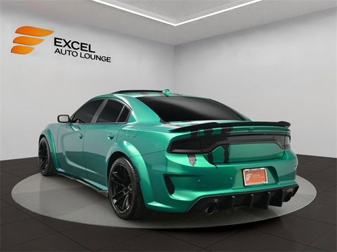 Used 2022 Dodge Charger Scat Pack image 3