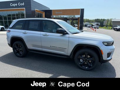 New 2025 Jeep Grand Cherokee Limited w/ Black Appearance Package