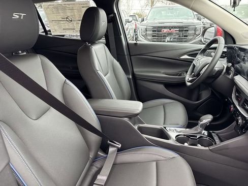 New 2026 Buick Encore GX Sport Touring image 23