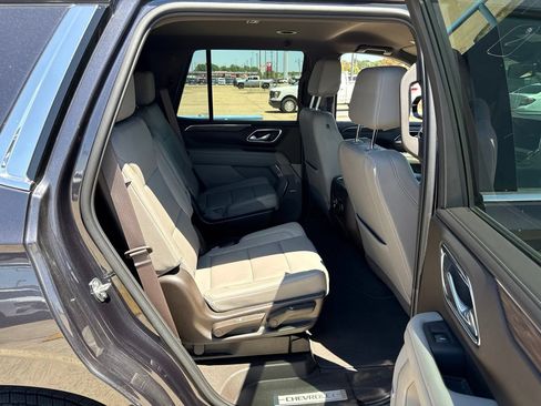 Used 2023 Chevrolet Tahoe LT AWD/4WD image 12