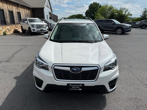 Used 2020 Subaru Forester Premium image 10