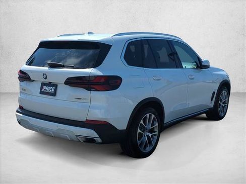 Used 2024 BMW X5 sDrive40i w/ Parking Assistance Package RWD image 5