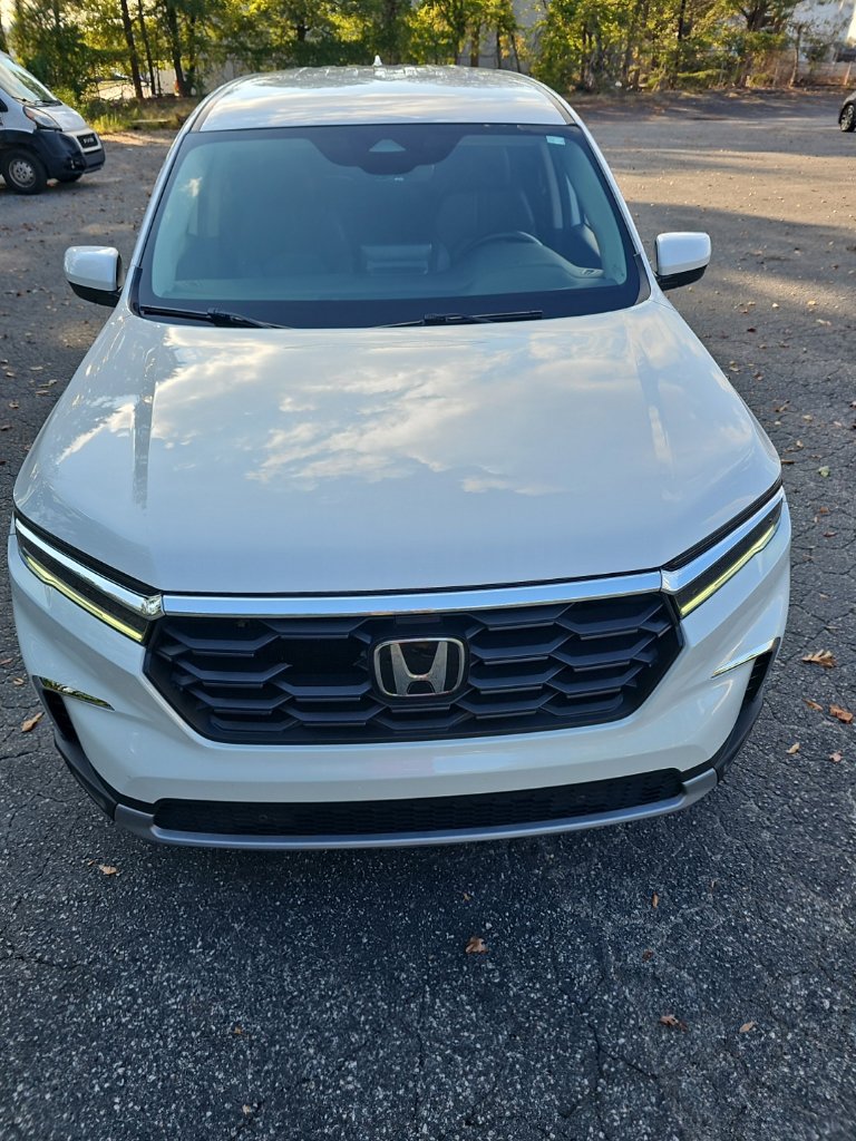 Used 2025 Honda Pilot EX-L image 17
