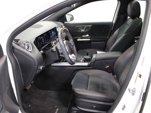 Used 2022 Mercedes-Benz GLA 35 AMG 4MATIC image 17