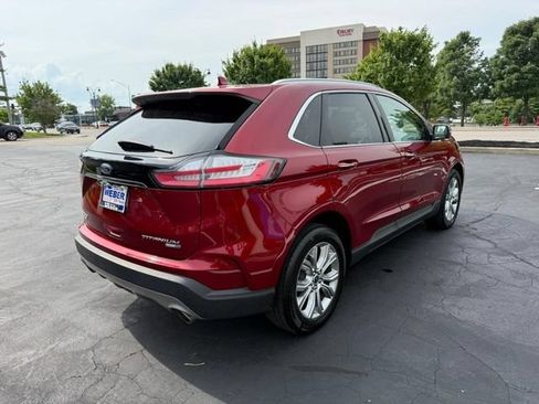 Used 2019 Ford Edge Titanium w/ Cold Weather Package AWD/4WD image 8