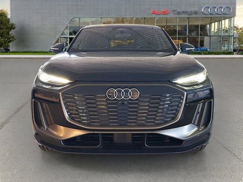 New 2027 Audi Q6 e-tron Premium AWD/4WD image 8