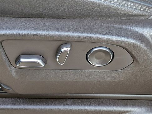 Used 2021 GMC Yukon Denali w/ Denali Ultimate Package image 21