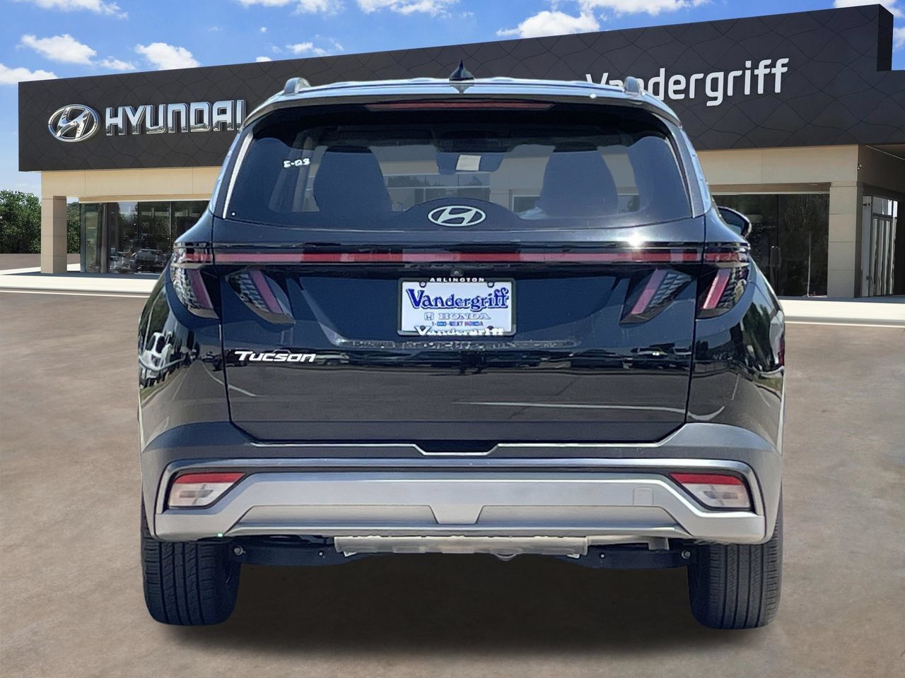 Used 2025 Hyundai Tucson SEL FWD image 4