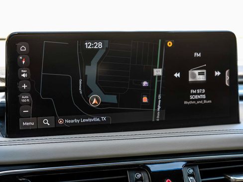 Used 2023 Genesis G70 3.3T w/ Sport Prestige Package image 24