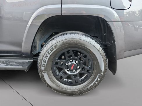 Used 2023 Toyota 4Runner TRD Off-Road Premium w/ Off Road Premium Plus Package AWD/4WD image 15