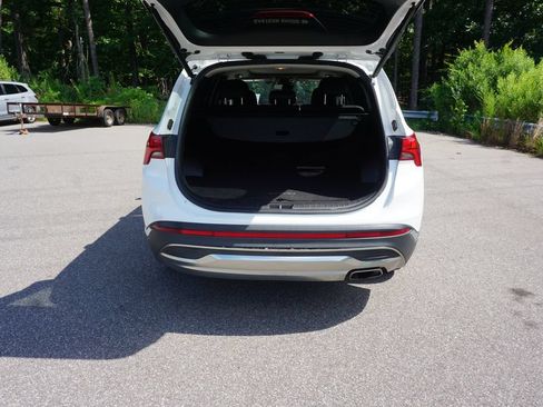 Used 2021 Hyundai Santa Fe SEL w/ Convenience + Premium Package FWD image 16
