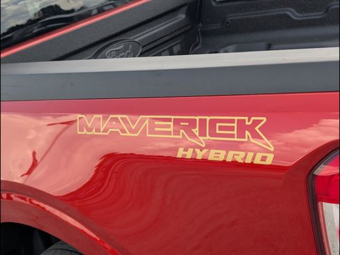 Used 2024 Ford Maverick Lariat FWD image 26