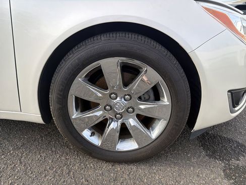 Used 2015 Buick Regal Premium w/ Driver Confidence Package #2 image 33