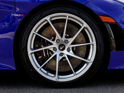 New 2026 McLaren 750S Spider RWD image 36
